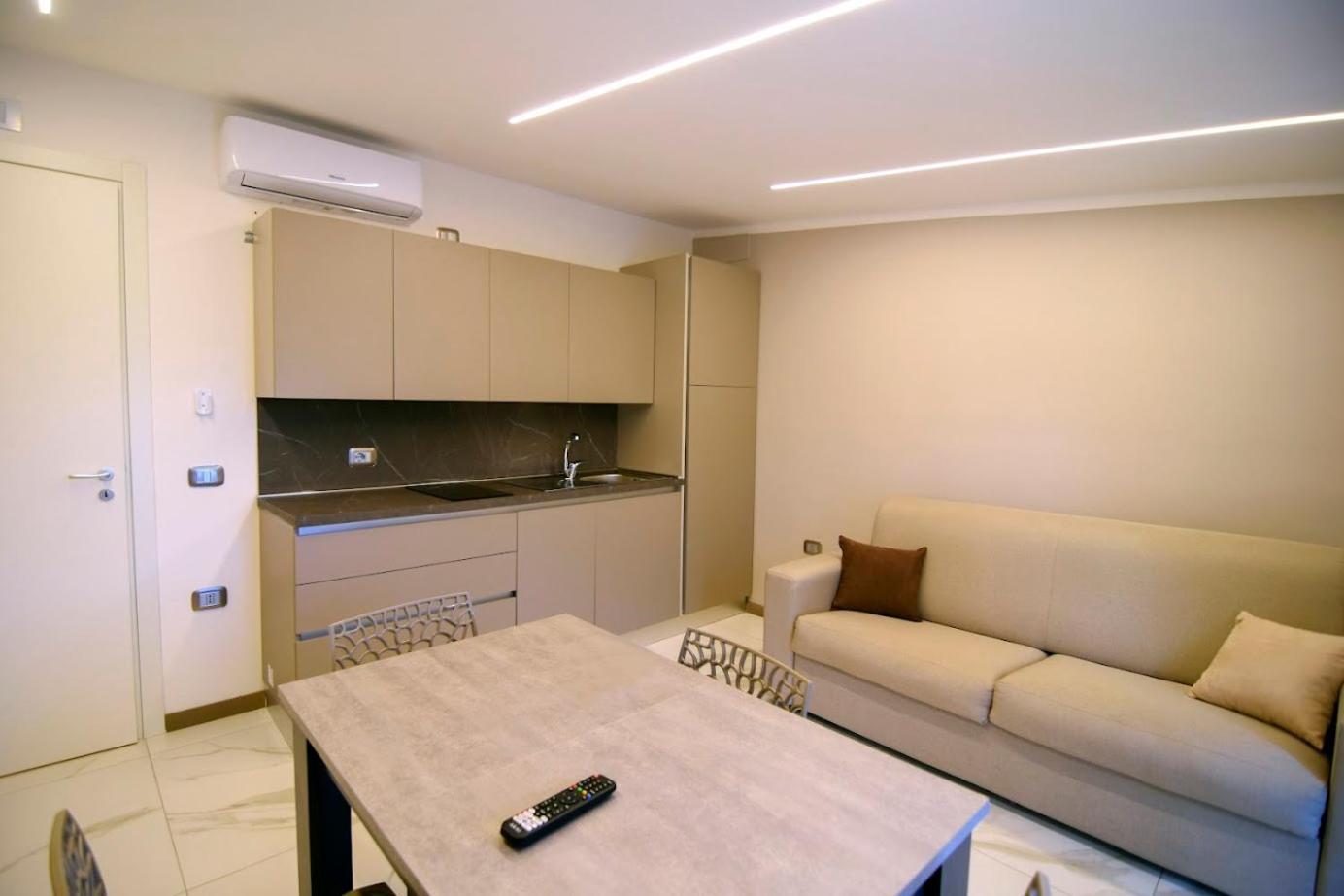 Belma Aparthotel And Rooms Marina di Camerota Exterior foto