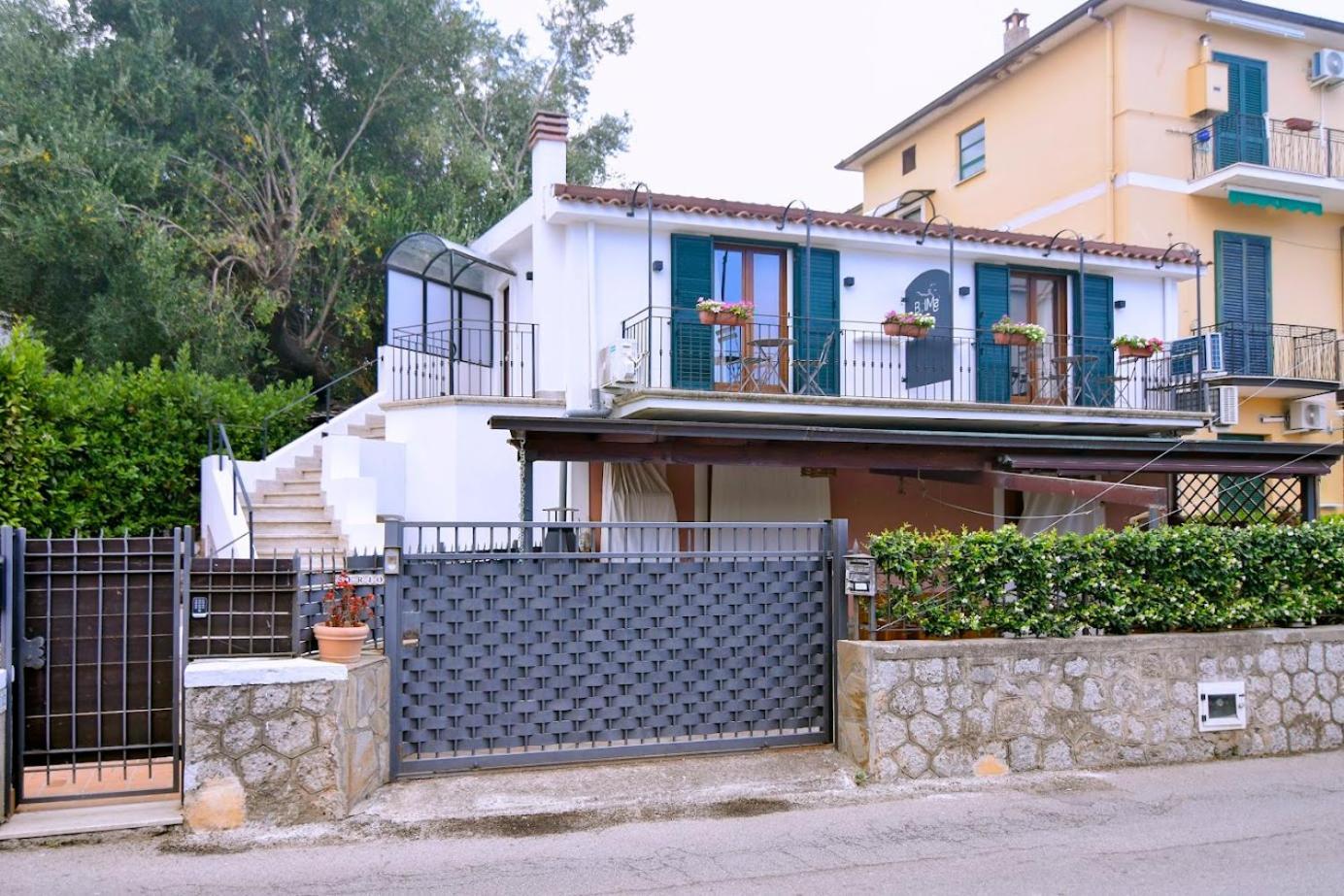 Belma Aparthotel And Rooms Marina di Camerota Exterior foto